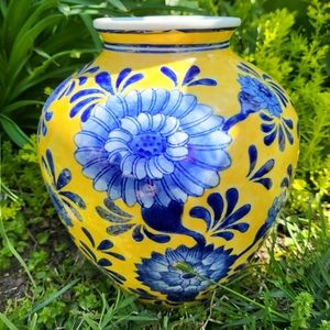 Vintage Chinoiserie Blue & Yellow Vase 8.5x6.5"